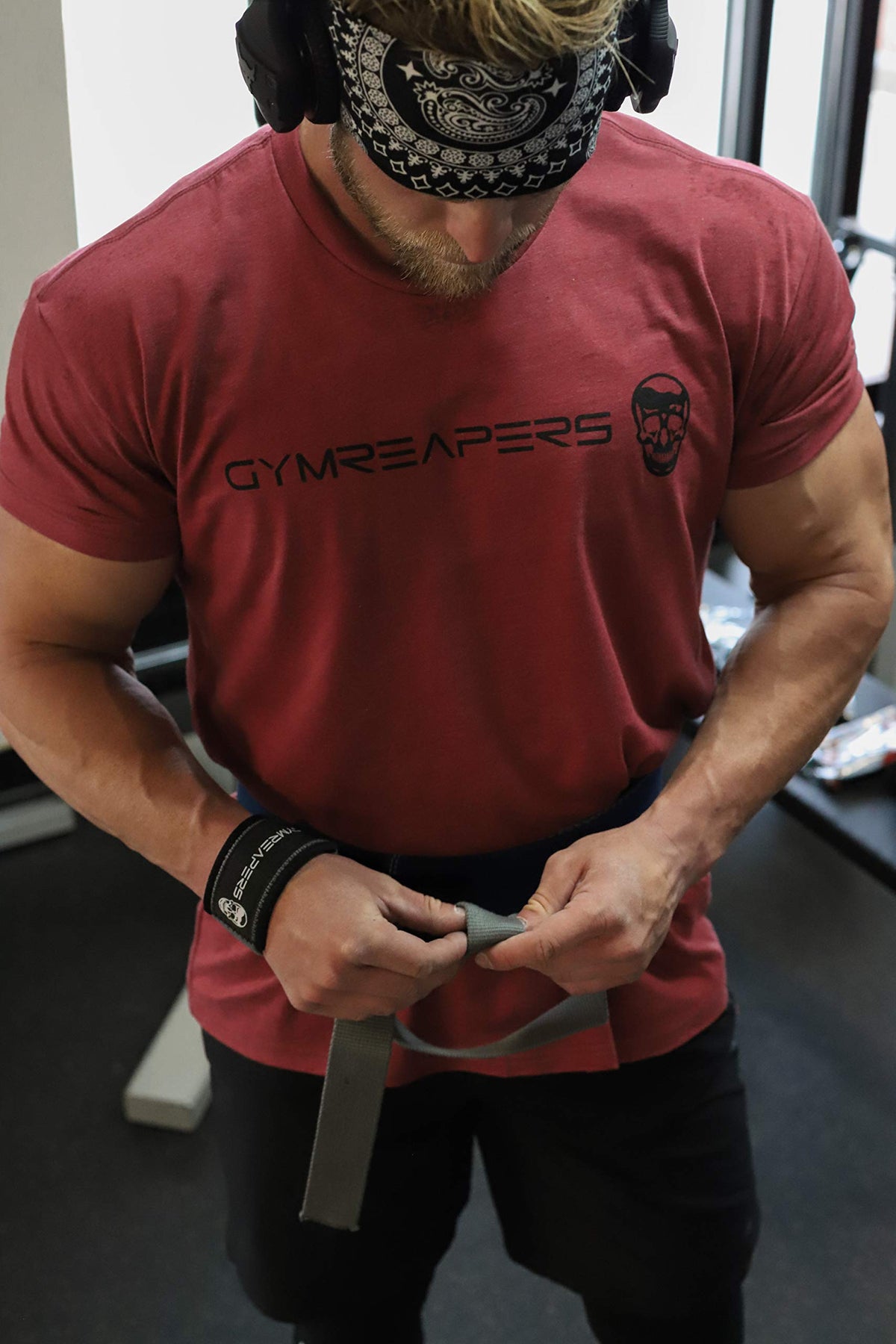 Gymreapers Lifting Wrist Straps for Weightlifting, Bodybuilding, Powerlifting, Strength Training, & Deadlifts - Padded Neoprene with 18" Cotton